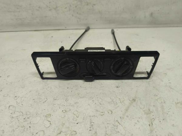 BOUTON CHAUFFAGE VW - Vue 1